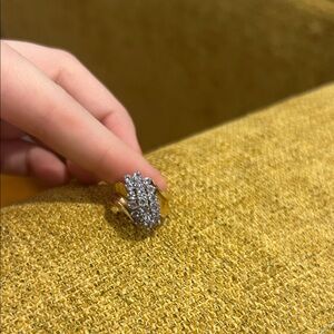 Elegant Gold and Silver Women's Ring